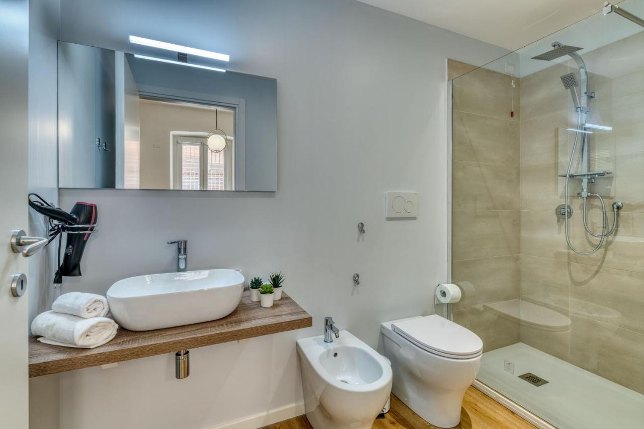 Izzhome Corso76 กาญารี ภายนอก รูปภาพ